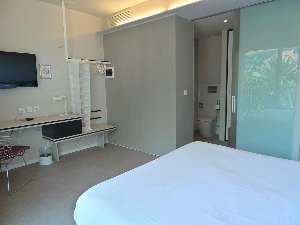 Hotel Palm Garavan Ментона Экстерьер фото