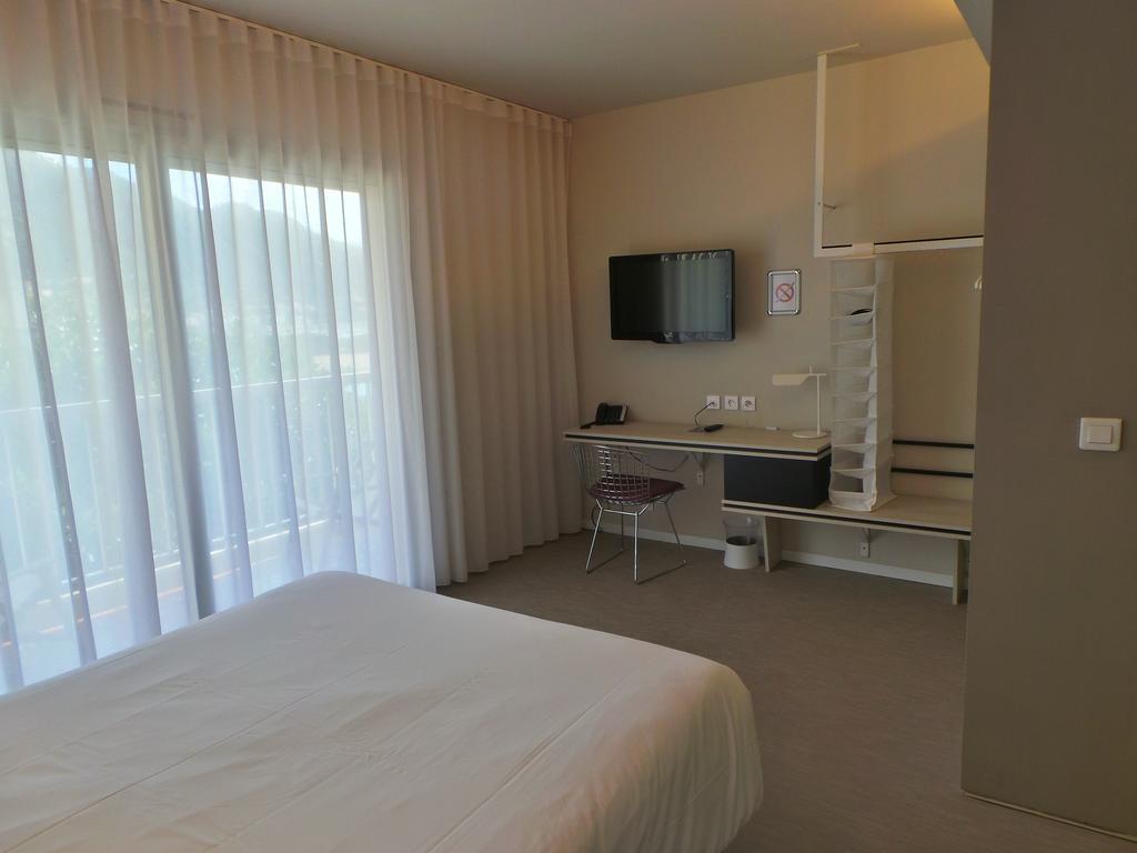 Hotel Palm Garavan Ментона Экстерьер фото
